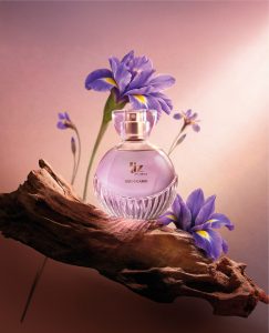 O Boticário inaugura o Amadeirado Floral com Liz D’Essence(1)